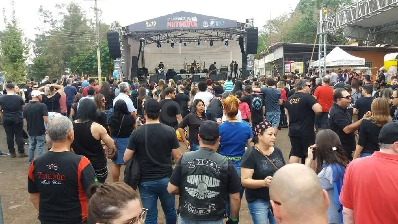 Final de semana com rock e solidariedade na cidade
