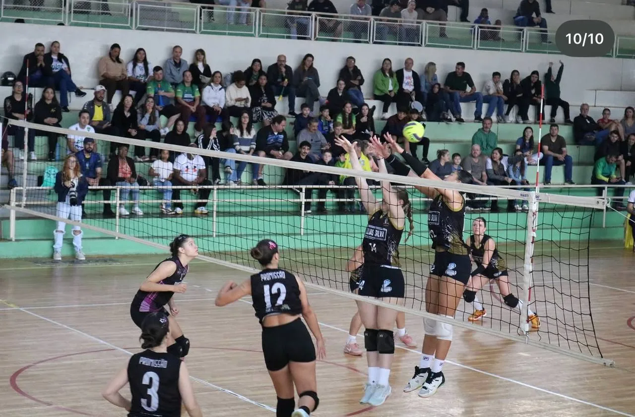 Vôlei feminino Sub-21 de Lençóis vence Promissão e está na final dos Jogos Regionais