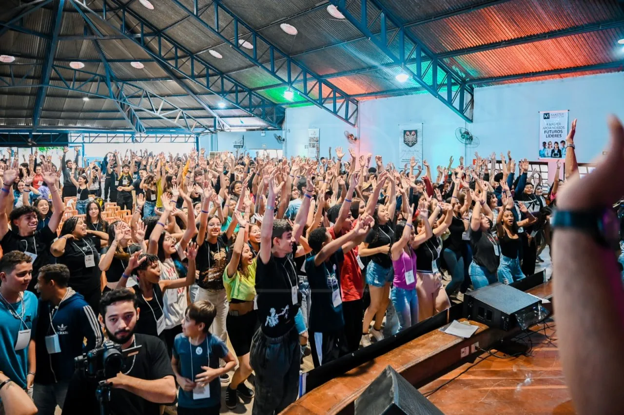 Jovens participam do Congresso LideraJovem