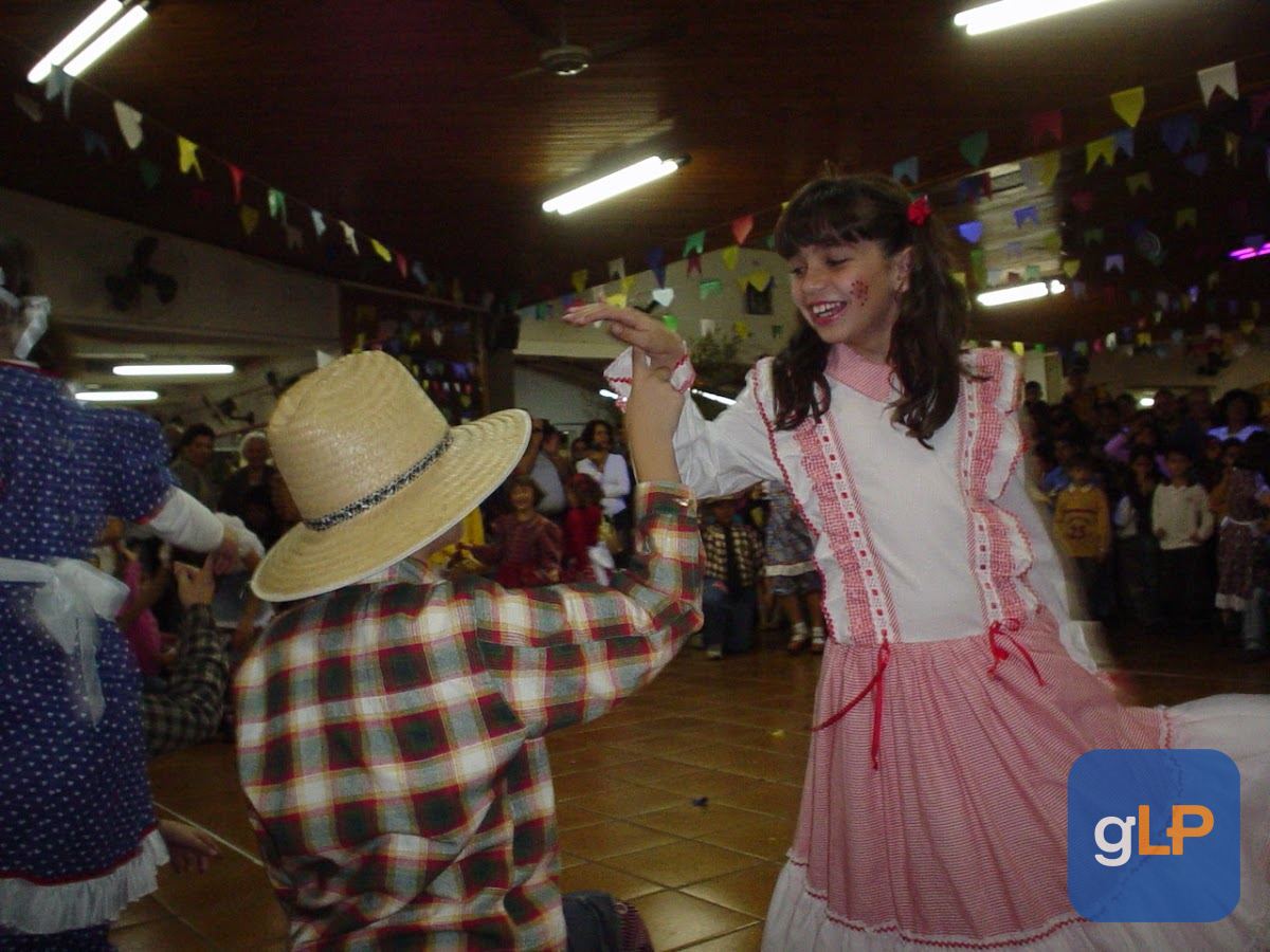 Festa junina no CEM - 2003
